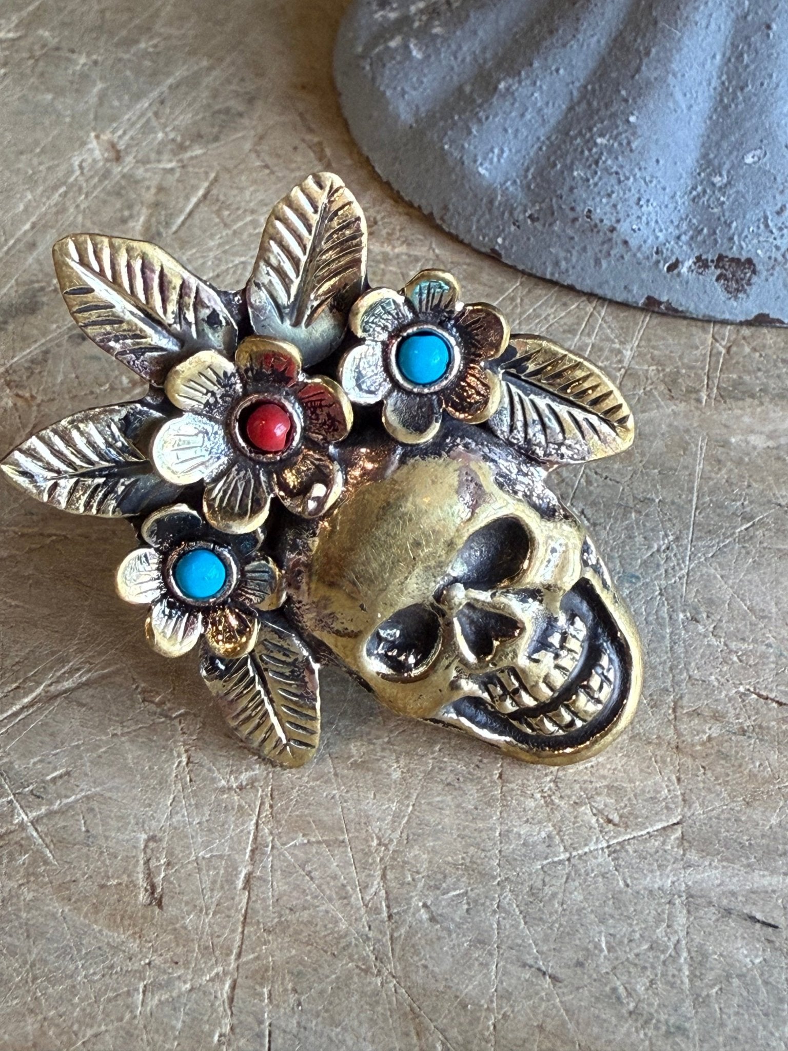 Gold Skull with Turquoise and Coral Stone Ring - Vintage Vault Boutique