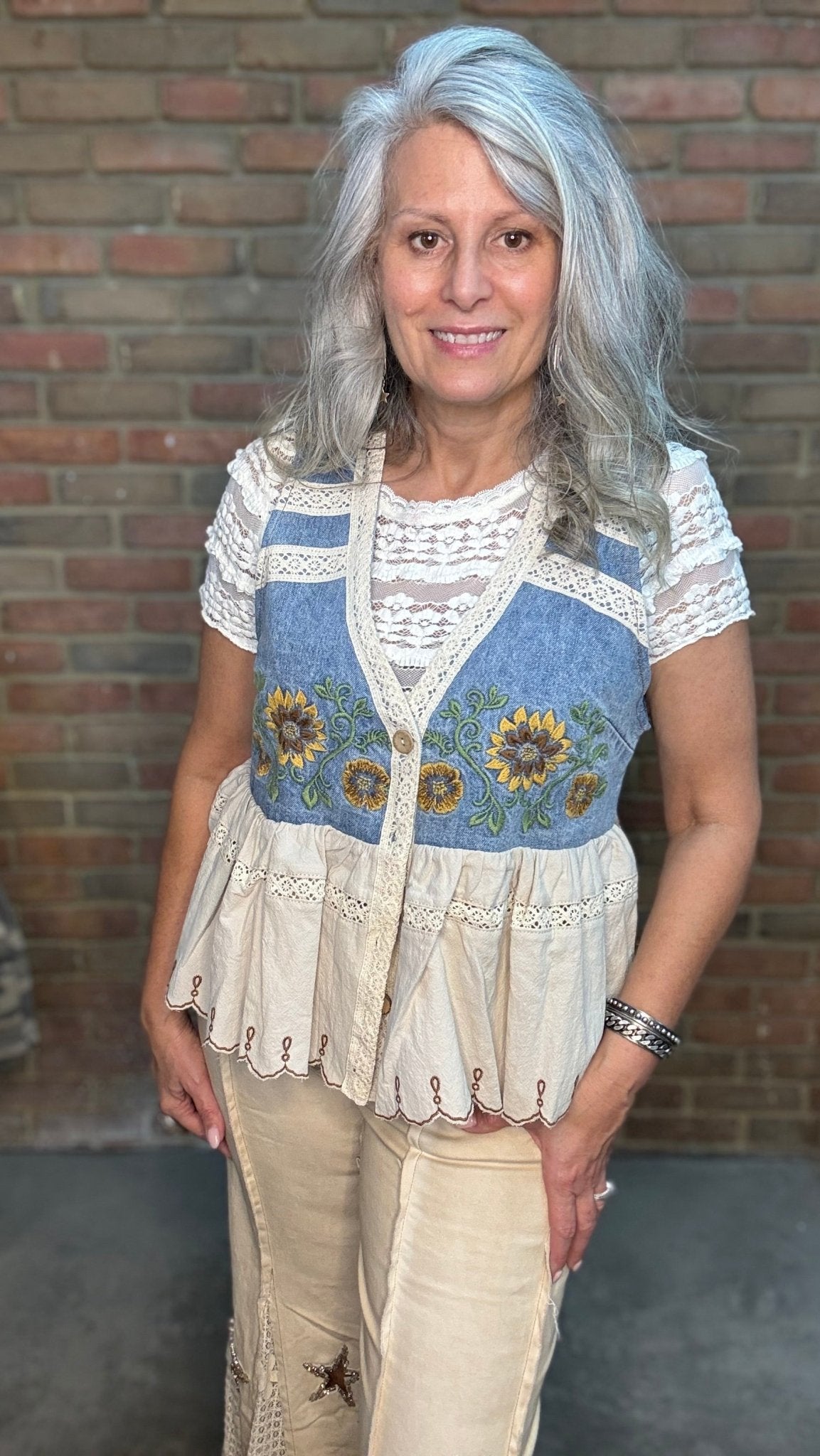 Sunflower Embroidery Vest - Vintage Vault Boutique