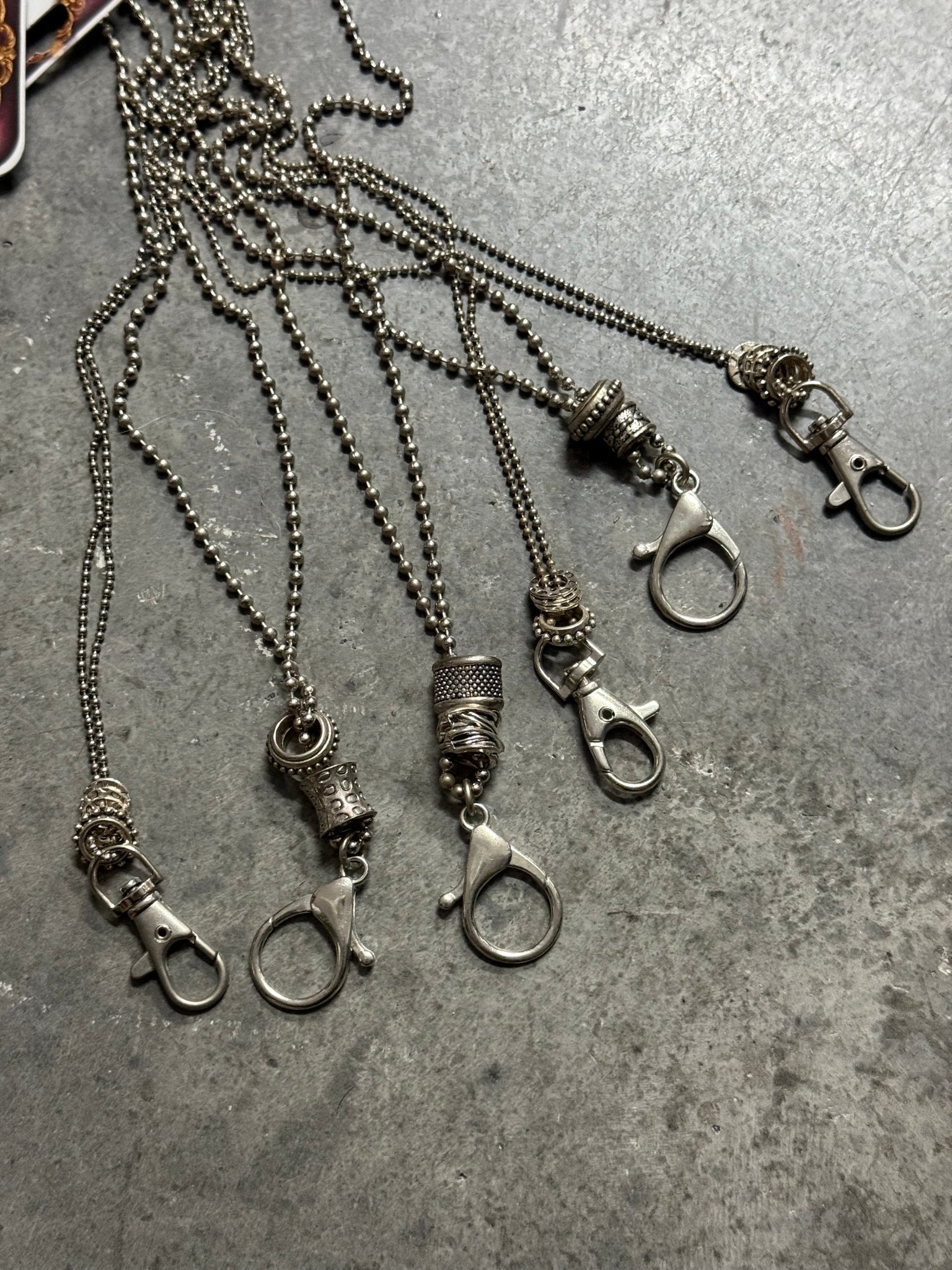 Silver Charm Holder Necklace - Vintage Vault Boutique