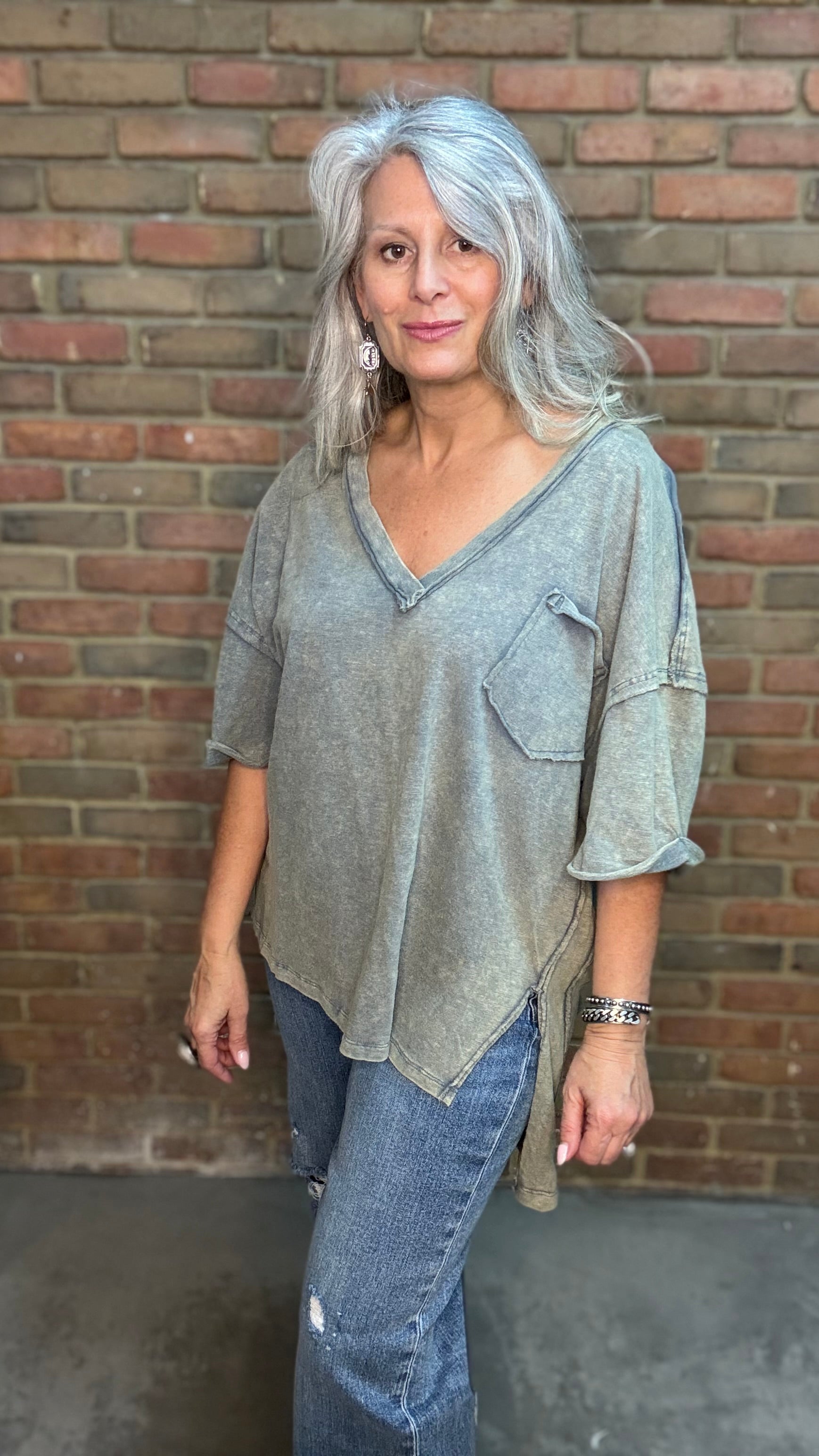 Faded Navy V-Neck Short Sleeve Top