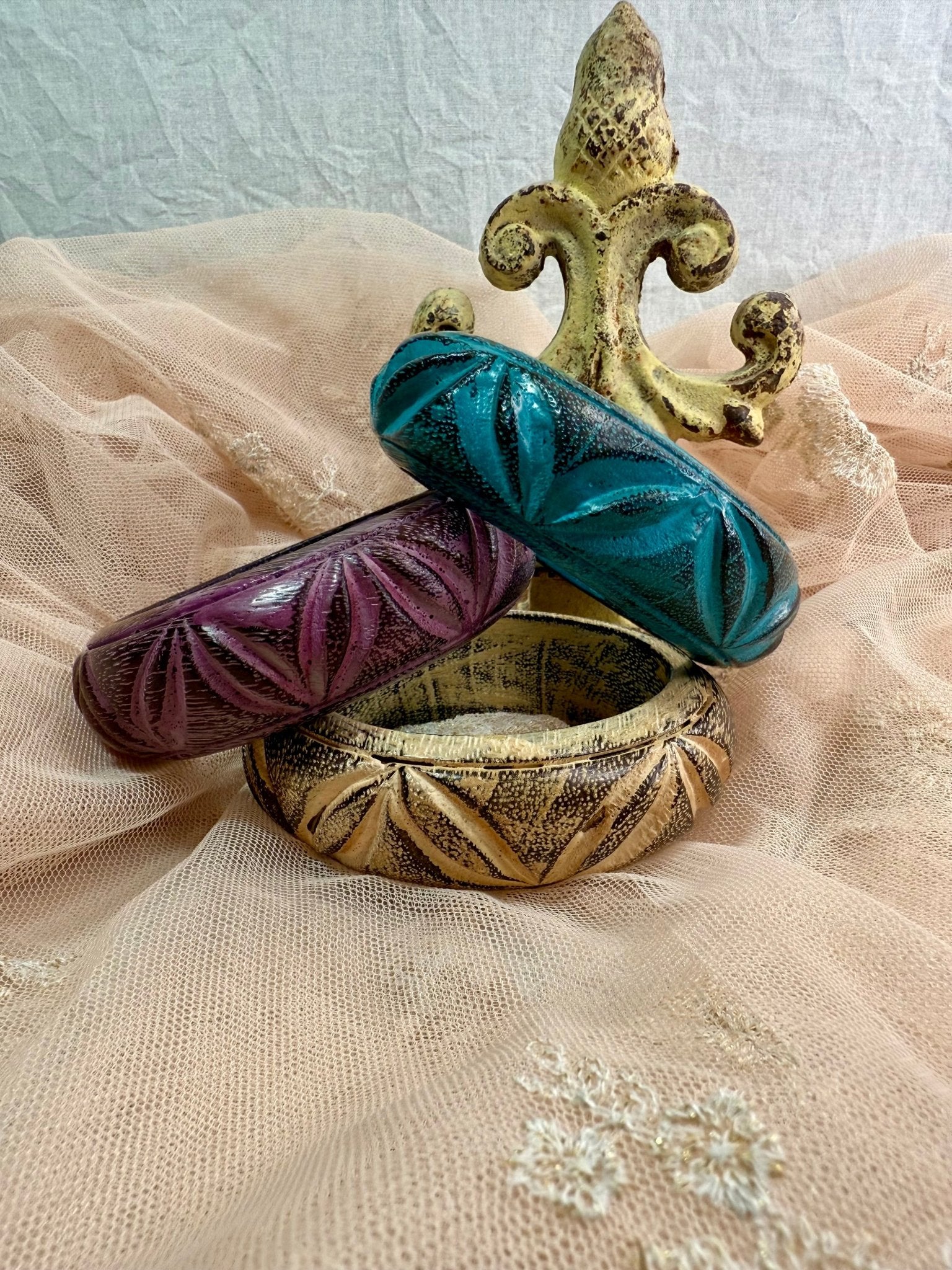 Carved Wooden Bangle Bracelets - Vintage Vault Boutique