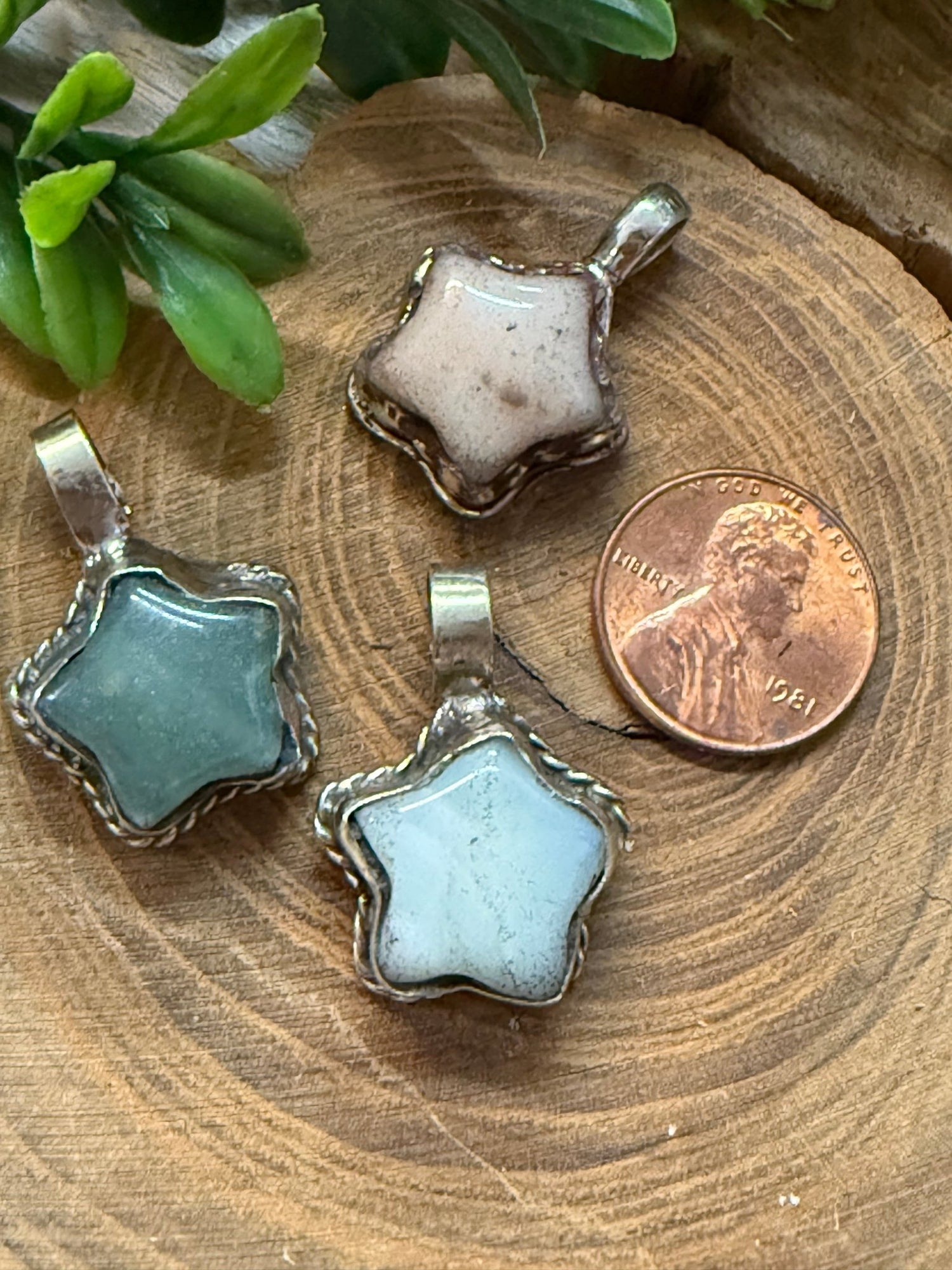 Small Star Tibetan Pendant - Vintage Vault Boutique