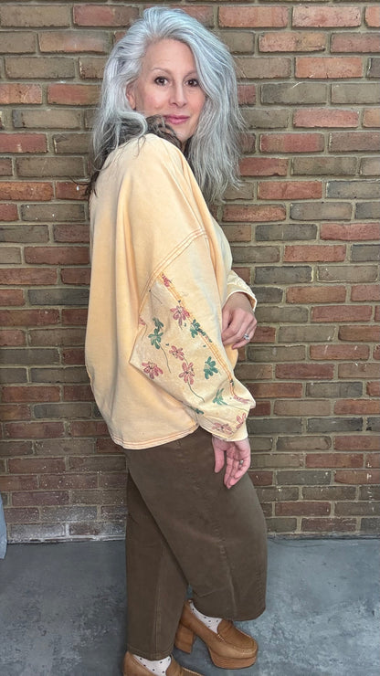 Desert Rose Crew Neck Sweatshirt