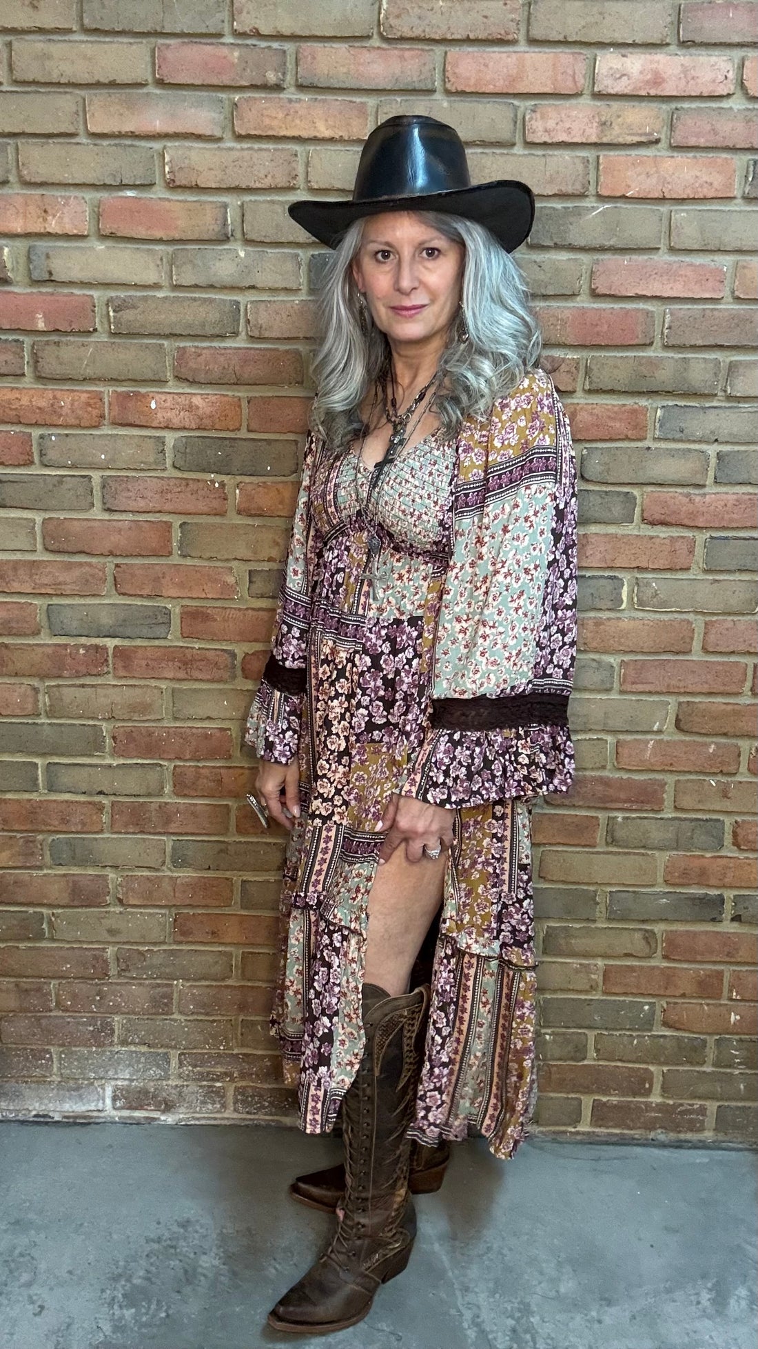 Tiered Dress Slit and Flare Sleeves