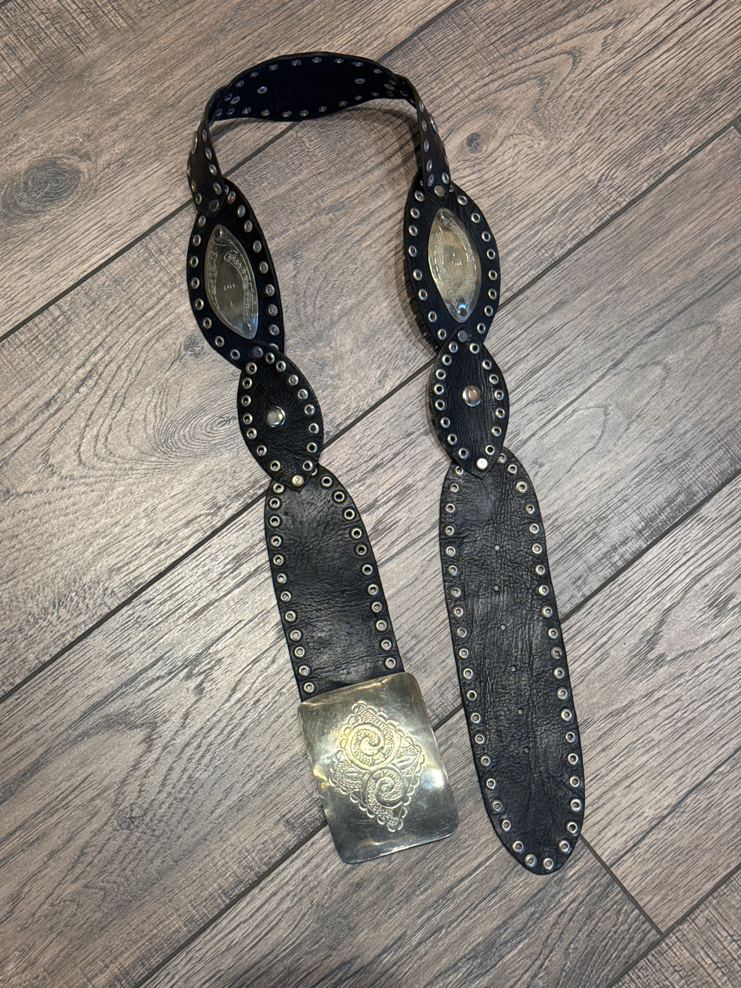 Black Leather - Silver Buckle