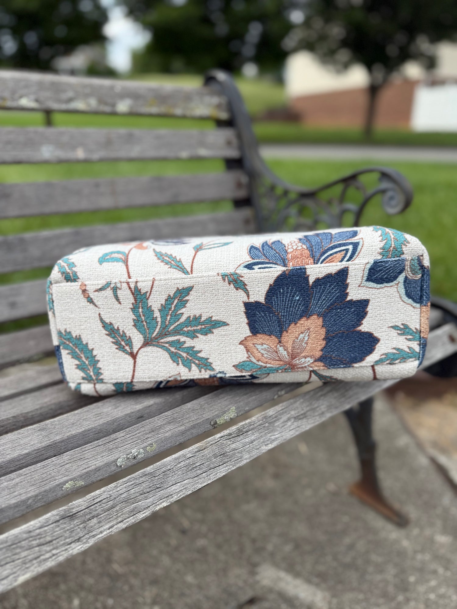 Large Tapestry Bag Teal/Blue