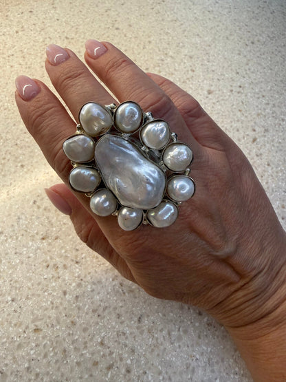 Large Pearl Cluster Ring - Vintage Vault Boutique