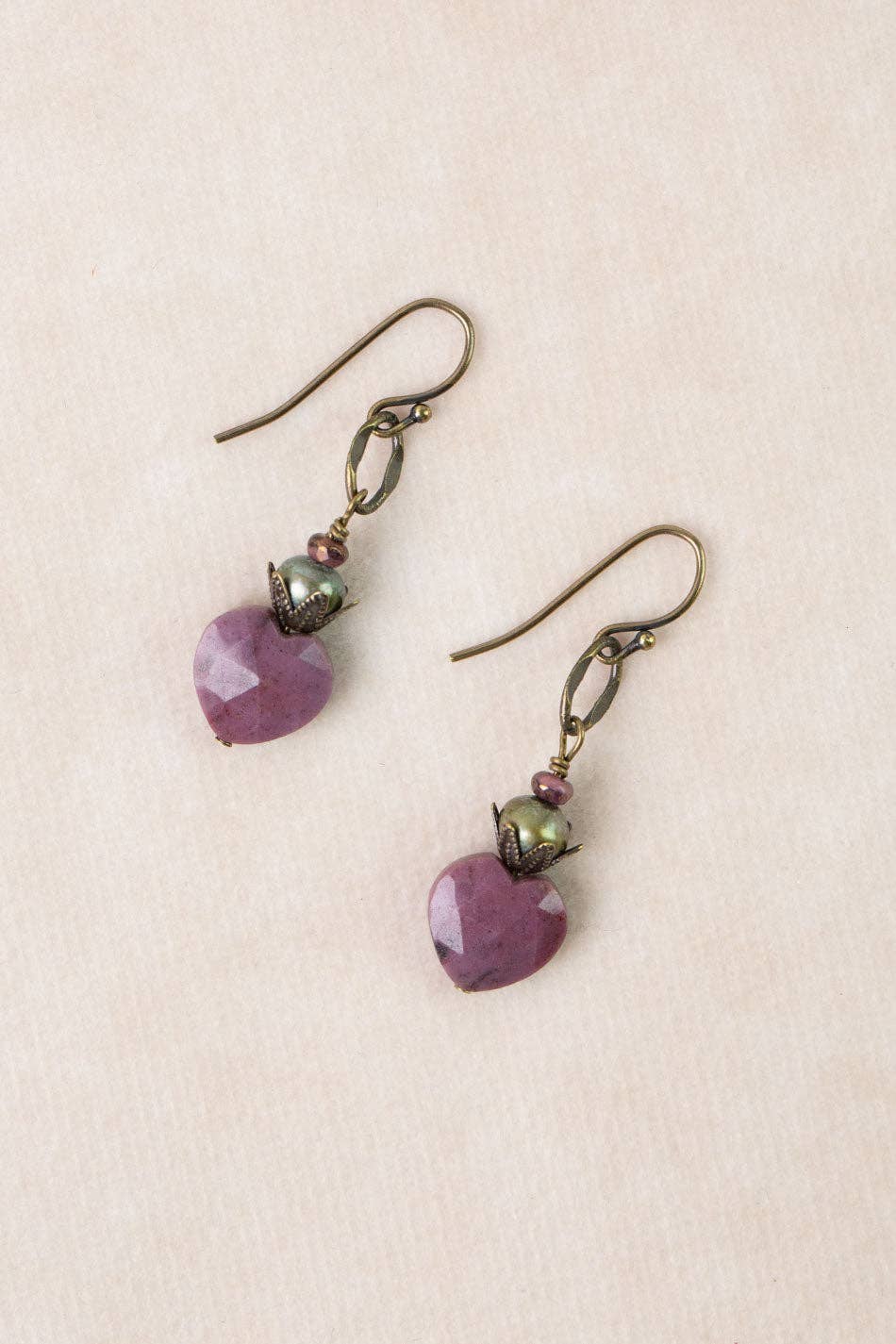 Apatheia Purple Heart Earrings E015 - Vintage Vault Boutique