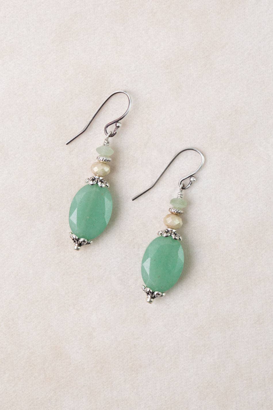 Mint Julep Green Aventurine Simple Earrings E063 - Vintage Vault Boutique