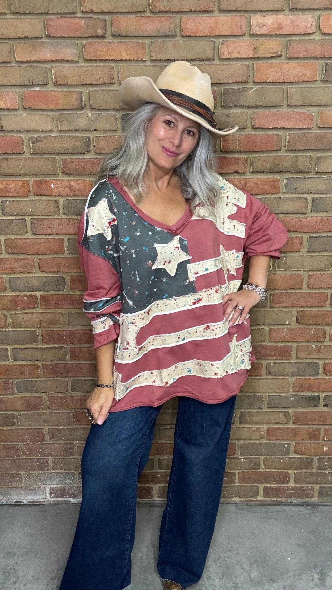 Stars and Sweetheart Sweatshirt - Vintage Vault Boutique