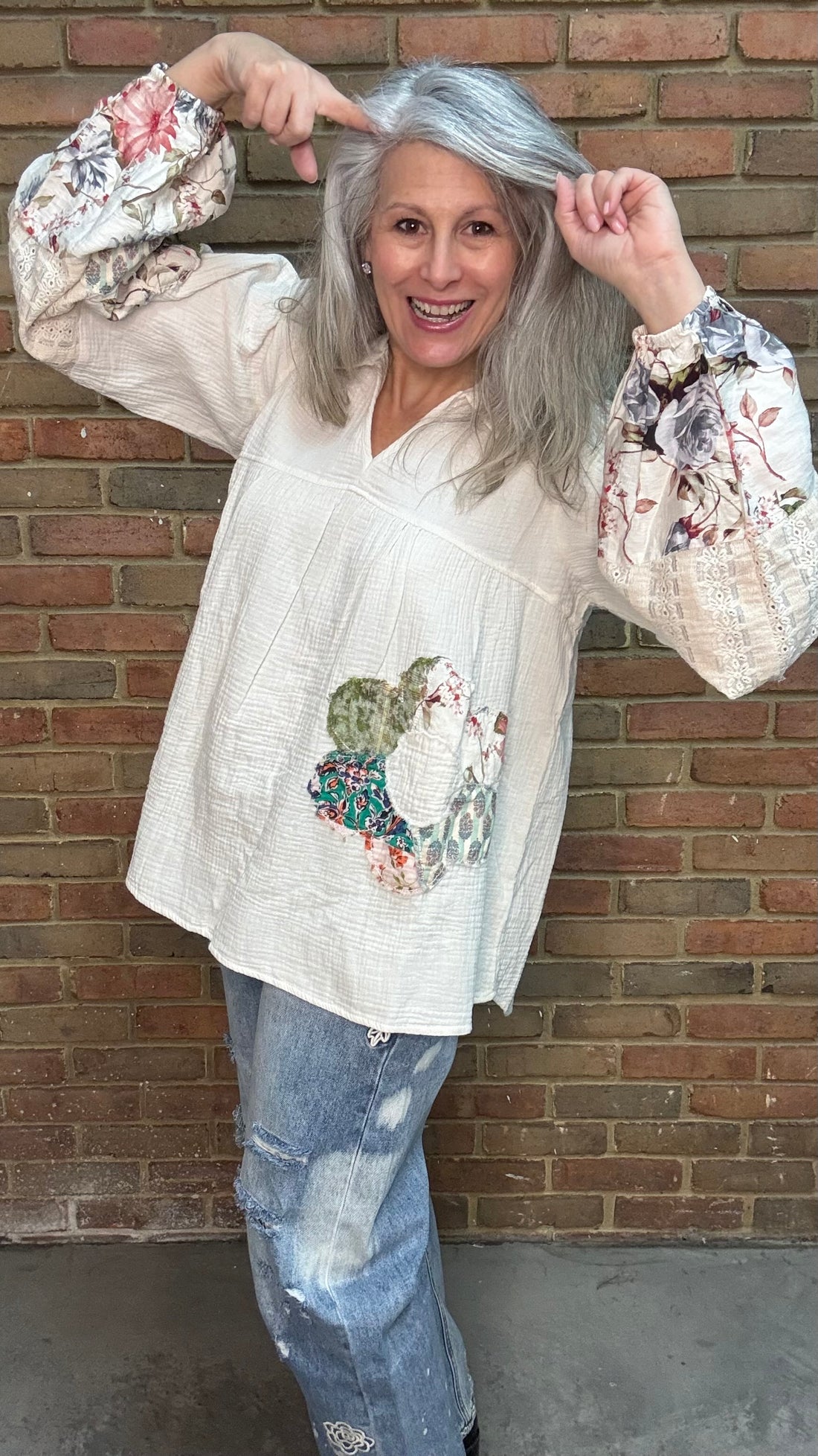 Woman wearing V-Neck Collared Flower Patch Top with Floral Embroidered Relax Jean 1083