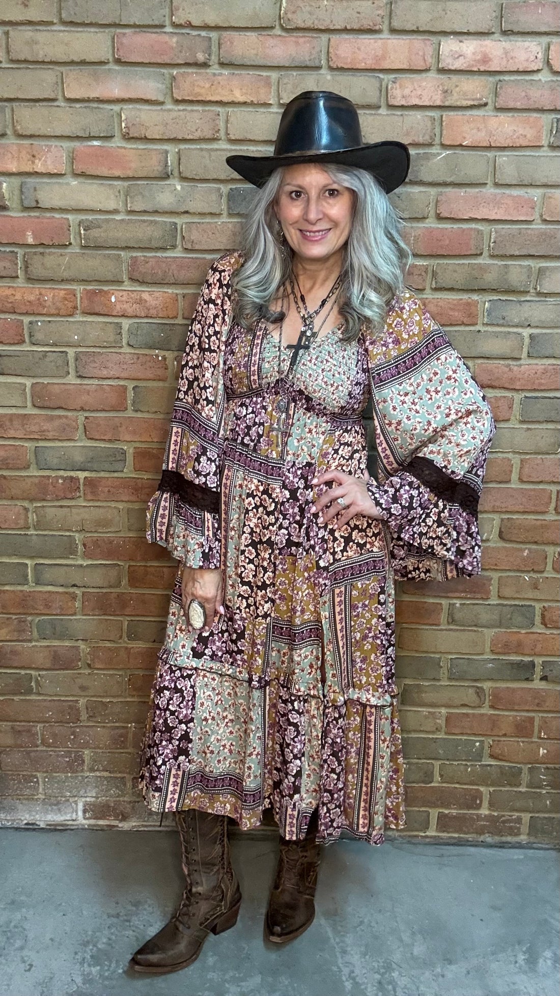Tiered Dress Slit and Flare Sleeves