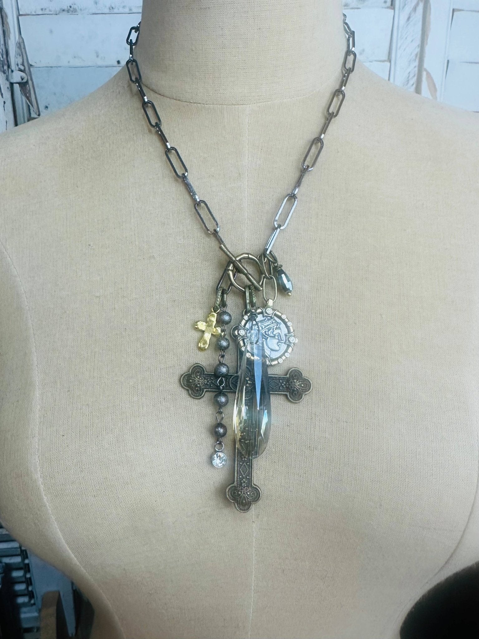 Regal Charmed Cross Necklace - Vintage Vault Boutique