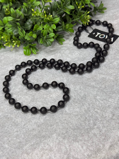 Radmilla Long Necklace in Smutt