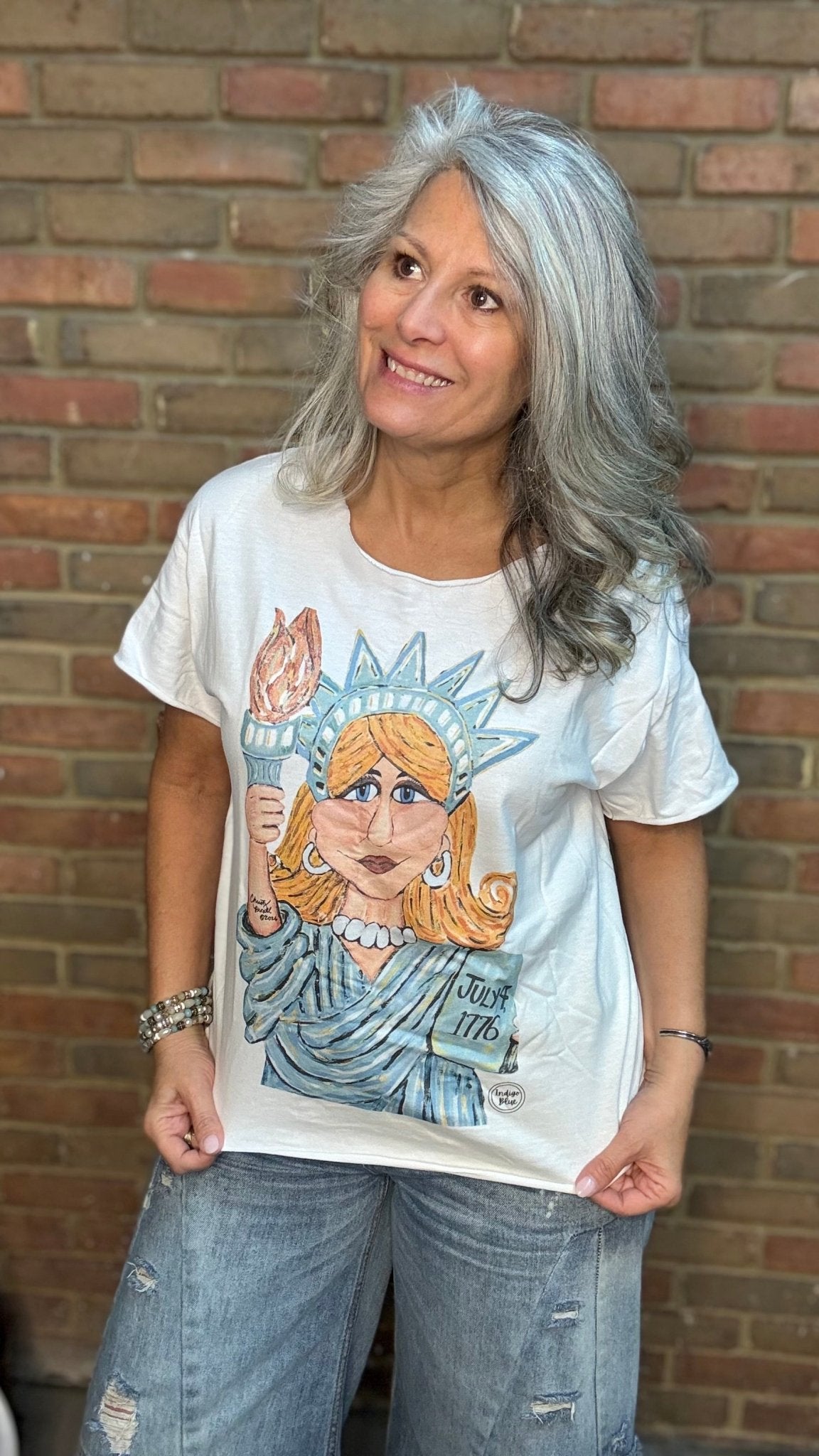 Lady Liberty T-Shirt - Vintage Vault Boutique