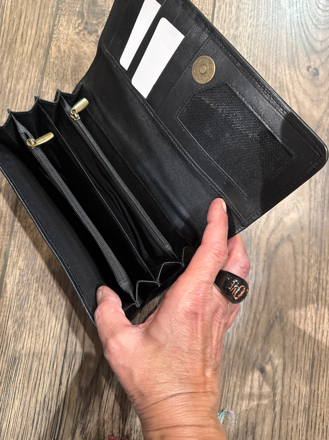 Smoke Wallet