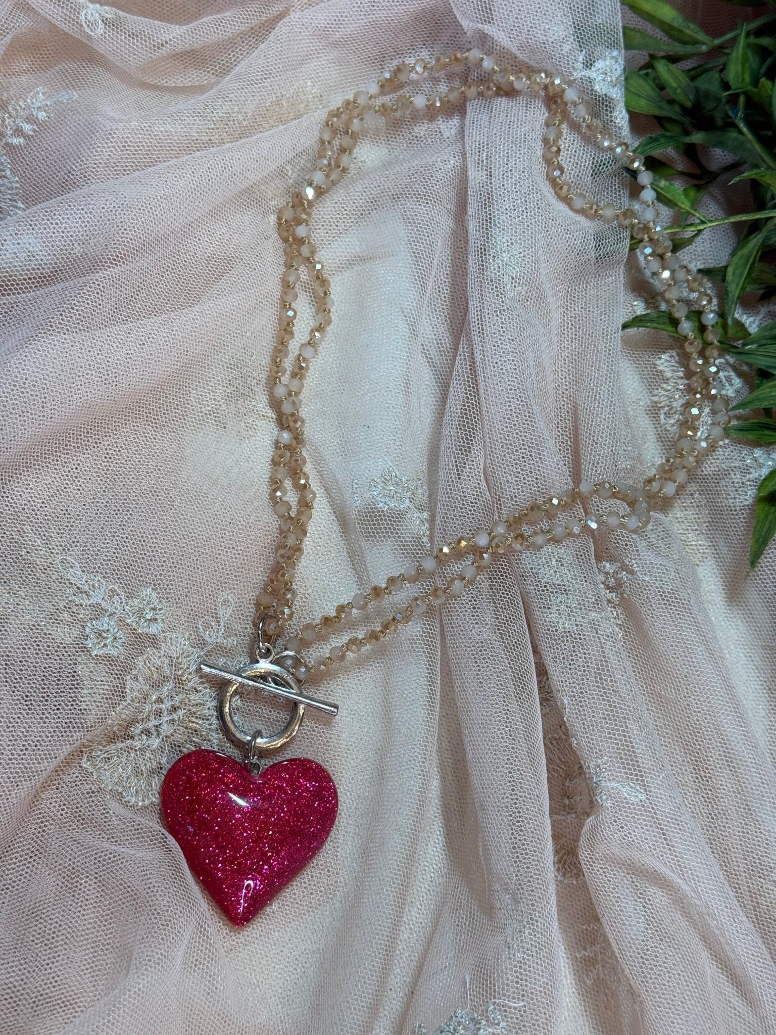 Glitter Roses Heart Necklace - Vintage Vault Boutique