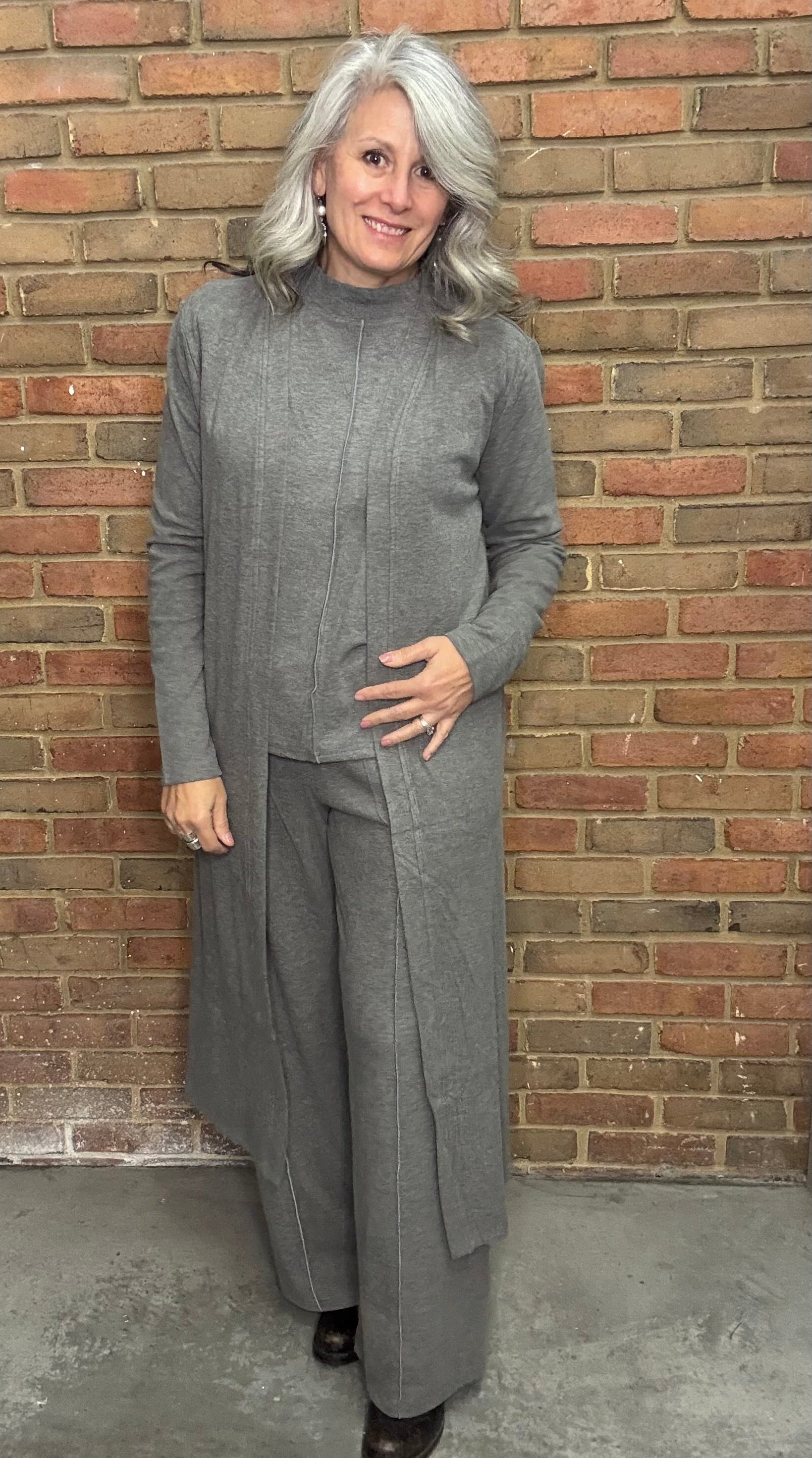 Grey Solid Detail Long Cardigan