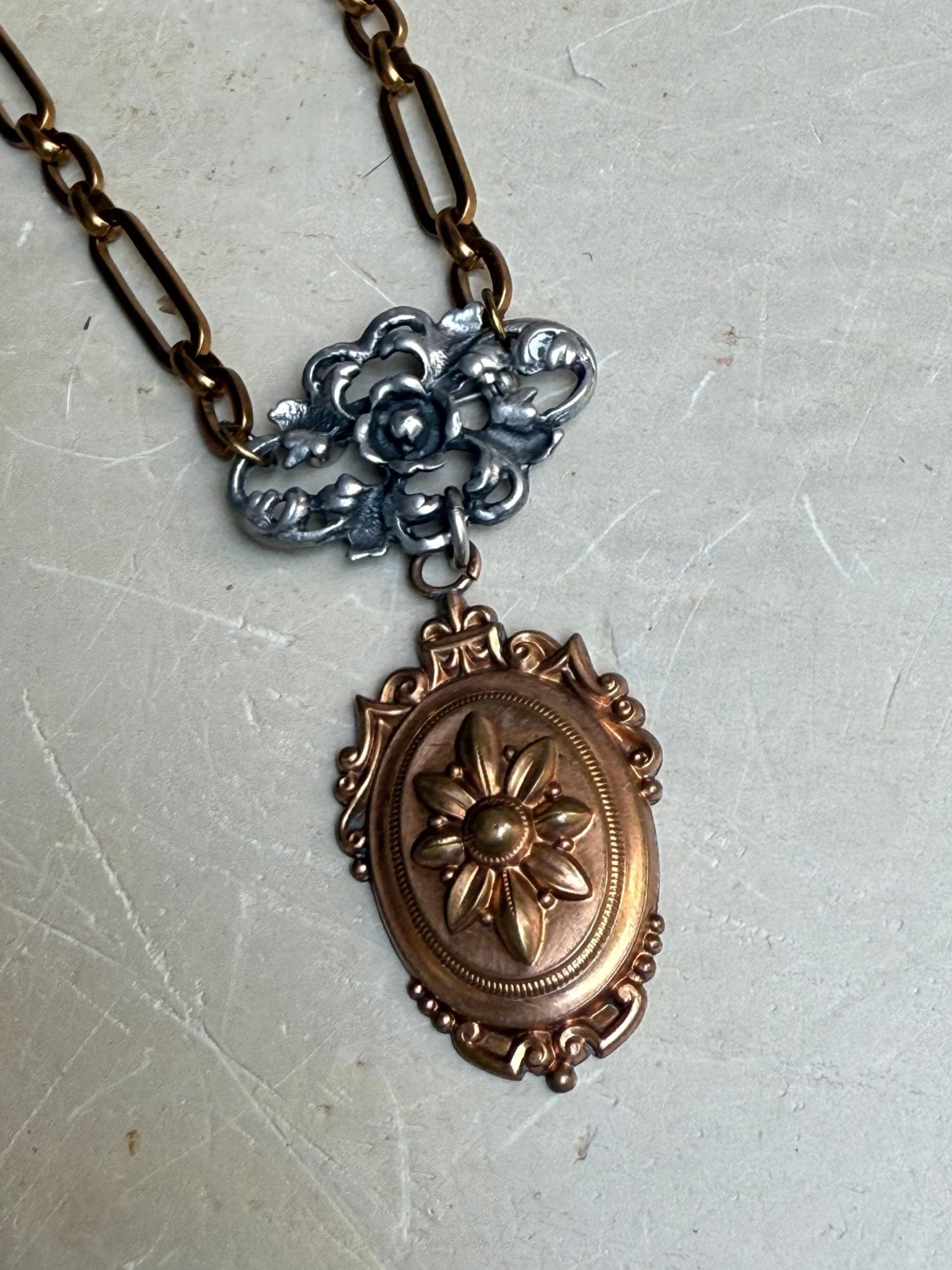 EKD Victorian Broach Necklace - Vintage Vault Boutique