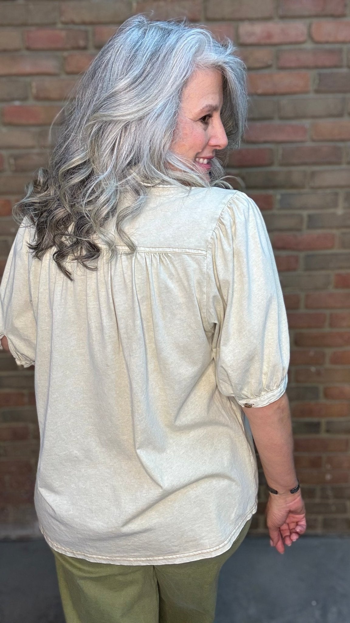 Khaki Linen Henley Top - Vintage Vault Boutique