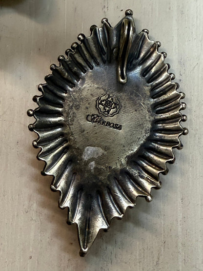 Silver Medallion Locket Pendent - Vintage Vault Boutique