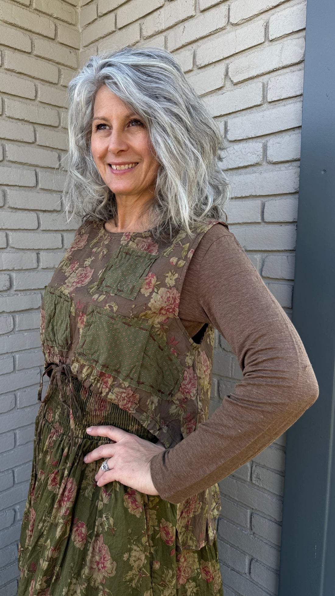 Azel Short Vest in Havana