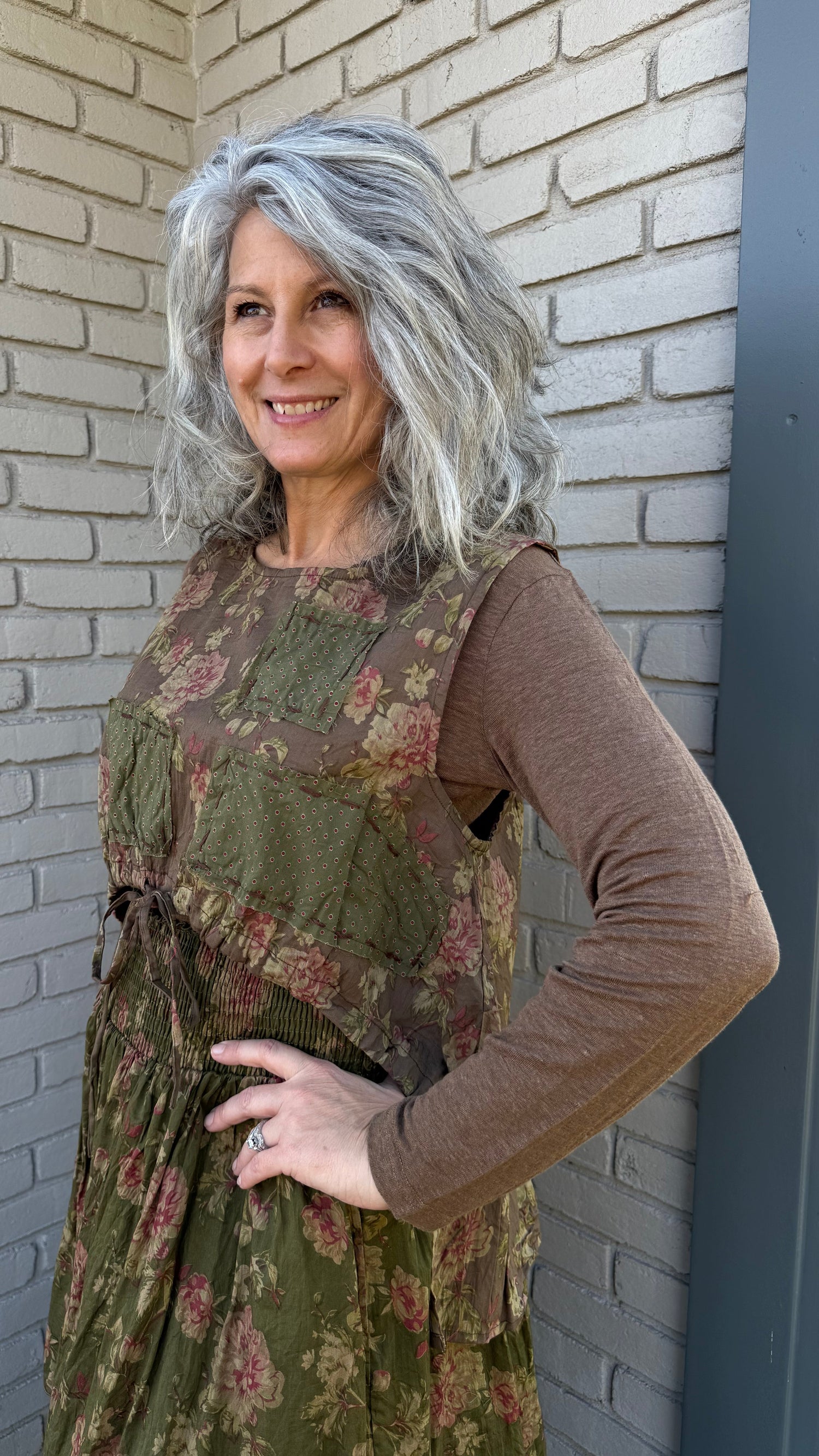 Azel Short Vest in Havana