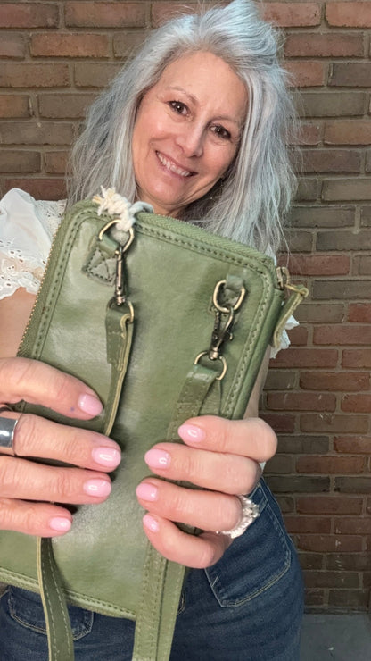 Wallet and Phone Crossbody Bag - Vintage Vault Boutique