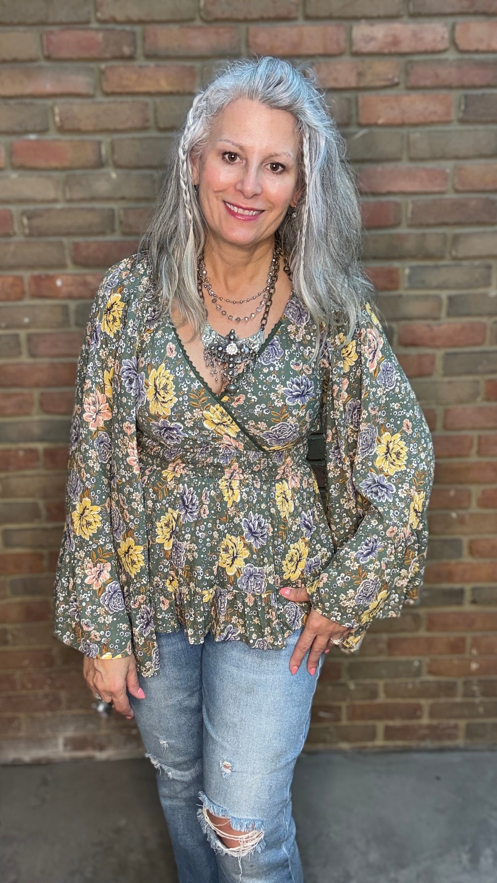 Long Flare Sleeve Flowy Top - Olive