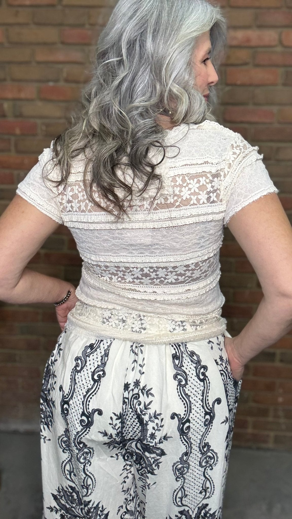 Lace Short Sleeve Top - Vintage Vault Boutique