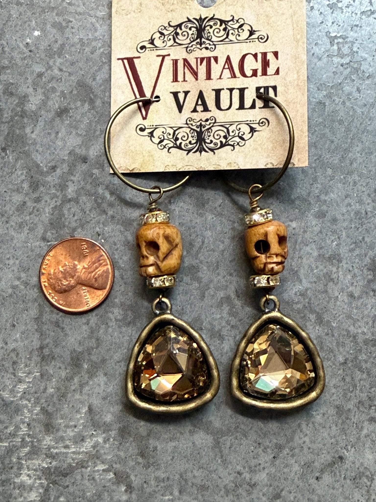 Dead Head Crystal Earring - Vintage Vault Boutique