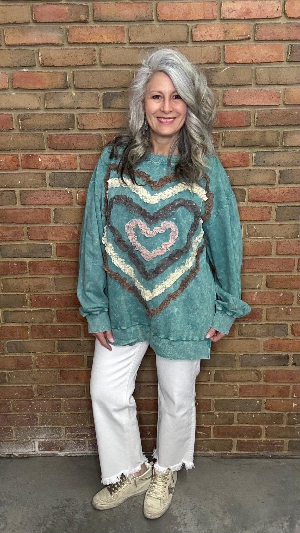 Heartland Sweatshirt - Vintage Vault Boutique