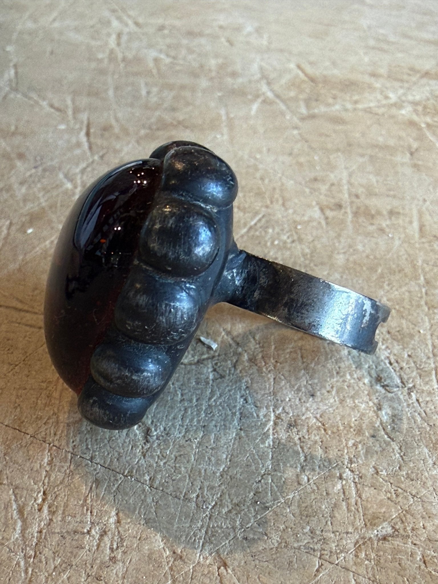 Ruby Glass Ring - Vintage Vault Boutique