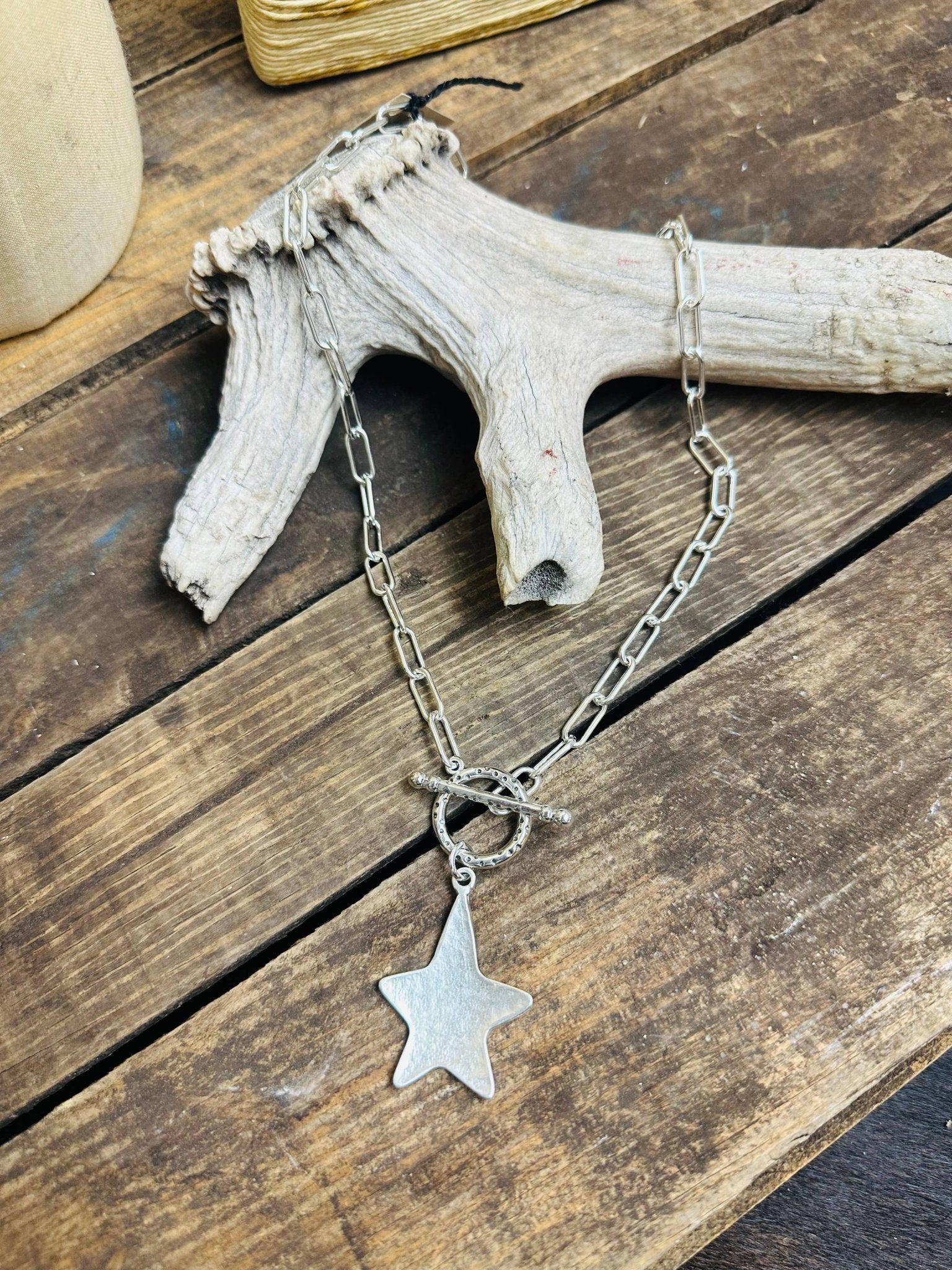 Silver Toggle Star Necklace - Vintage Vault Boutique