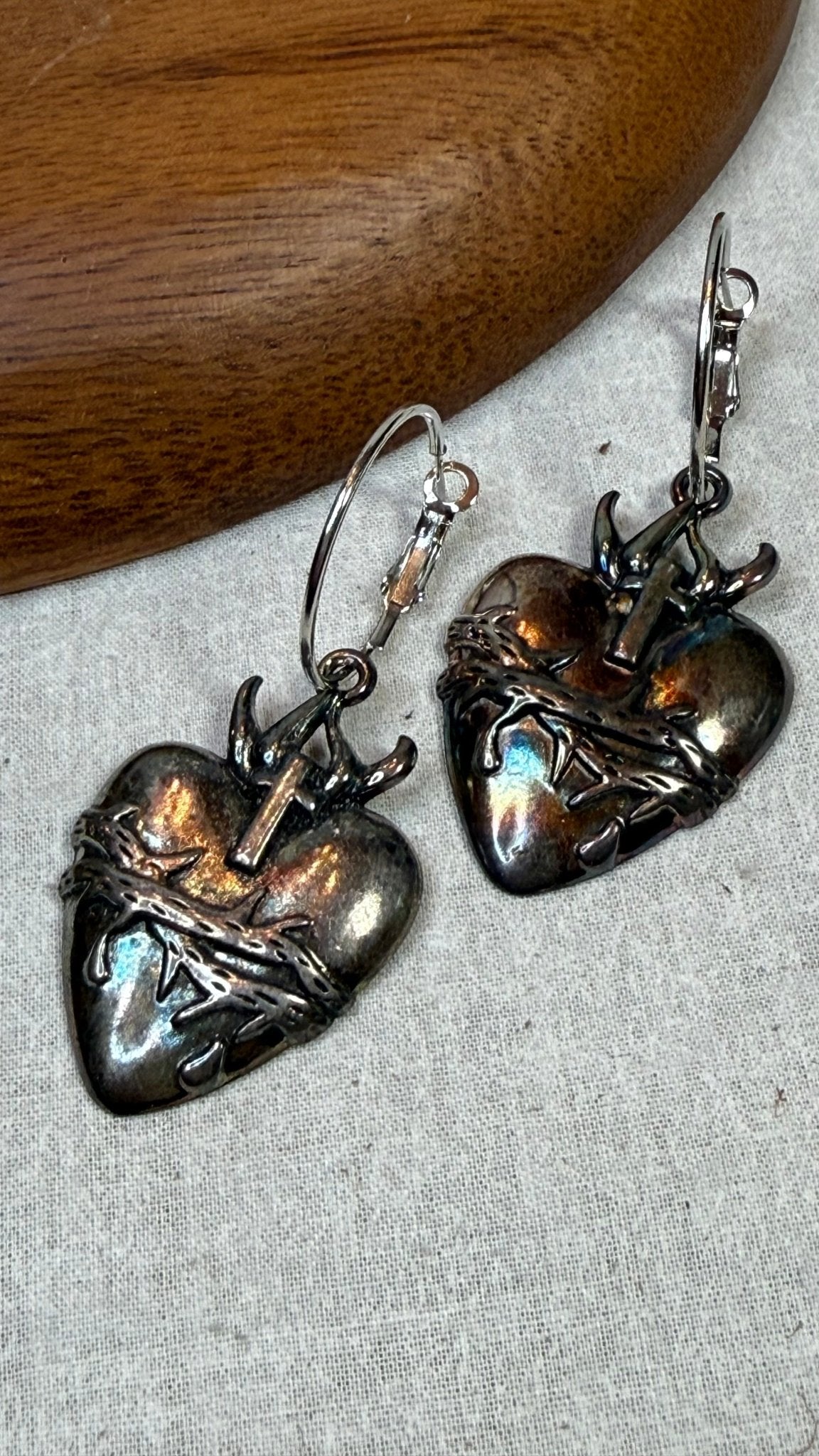 Tarnished Silver Flaming Heart Earrings - Vintage Vault Boutique