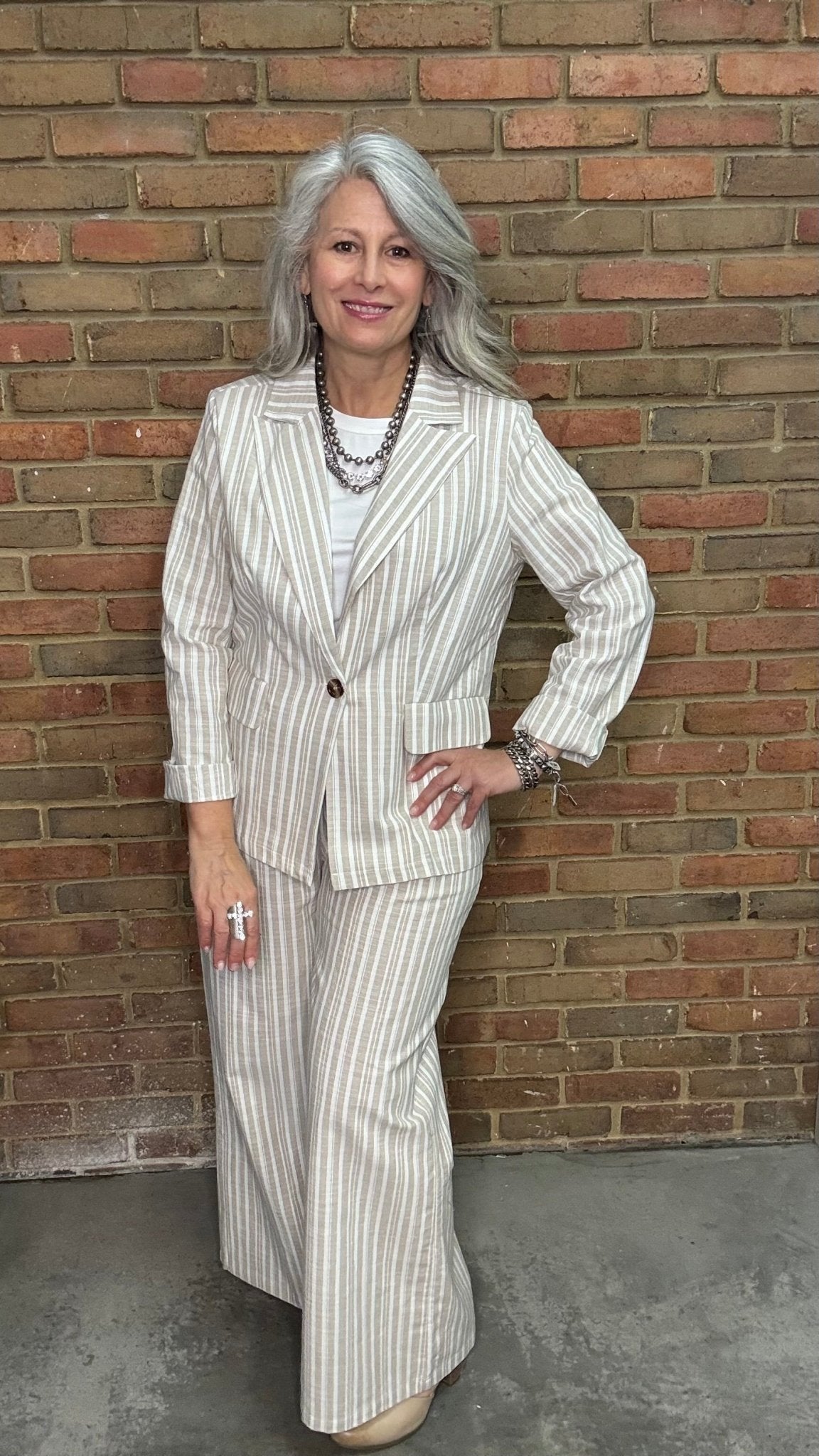 Linen Striped Blazer - Vintage Vault Boutique