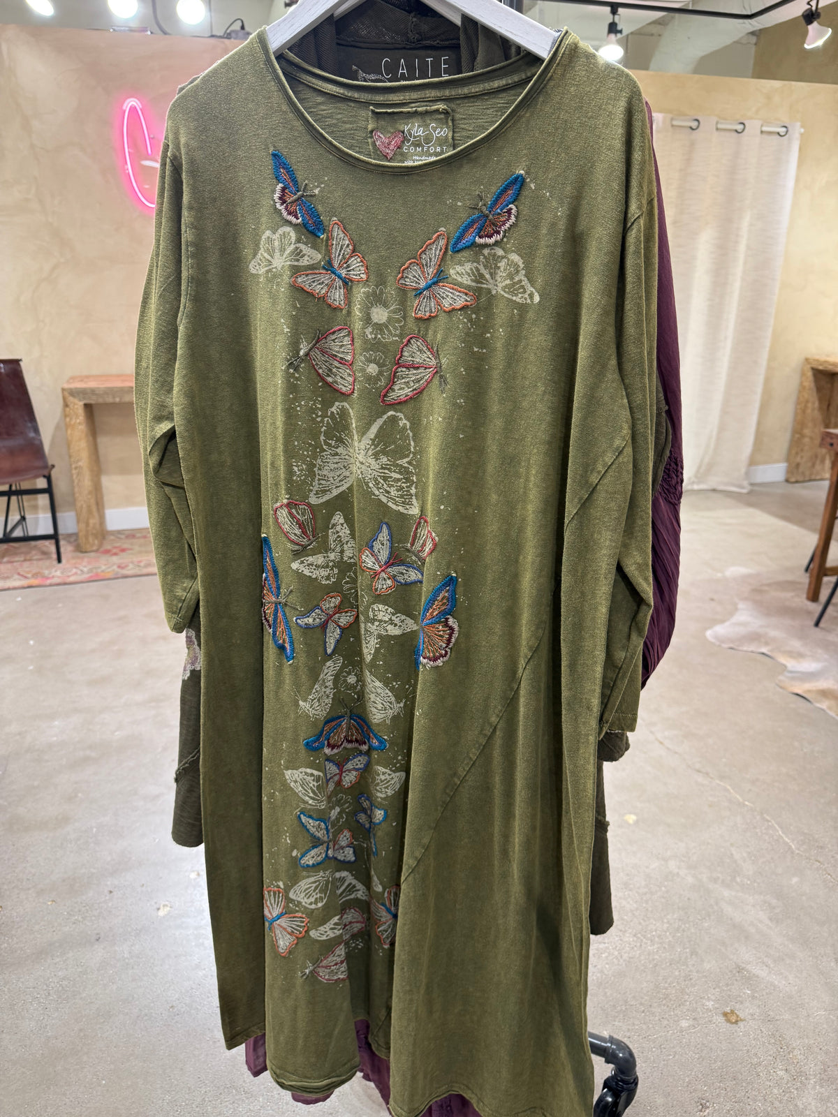 Cheyenne - Embroidery Butterfly Dress