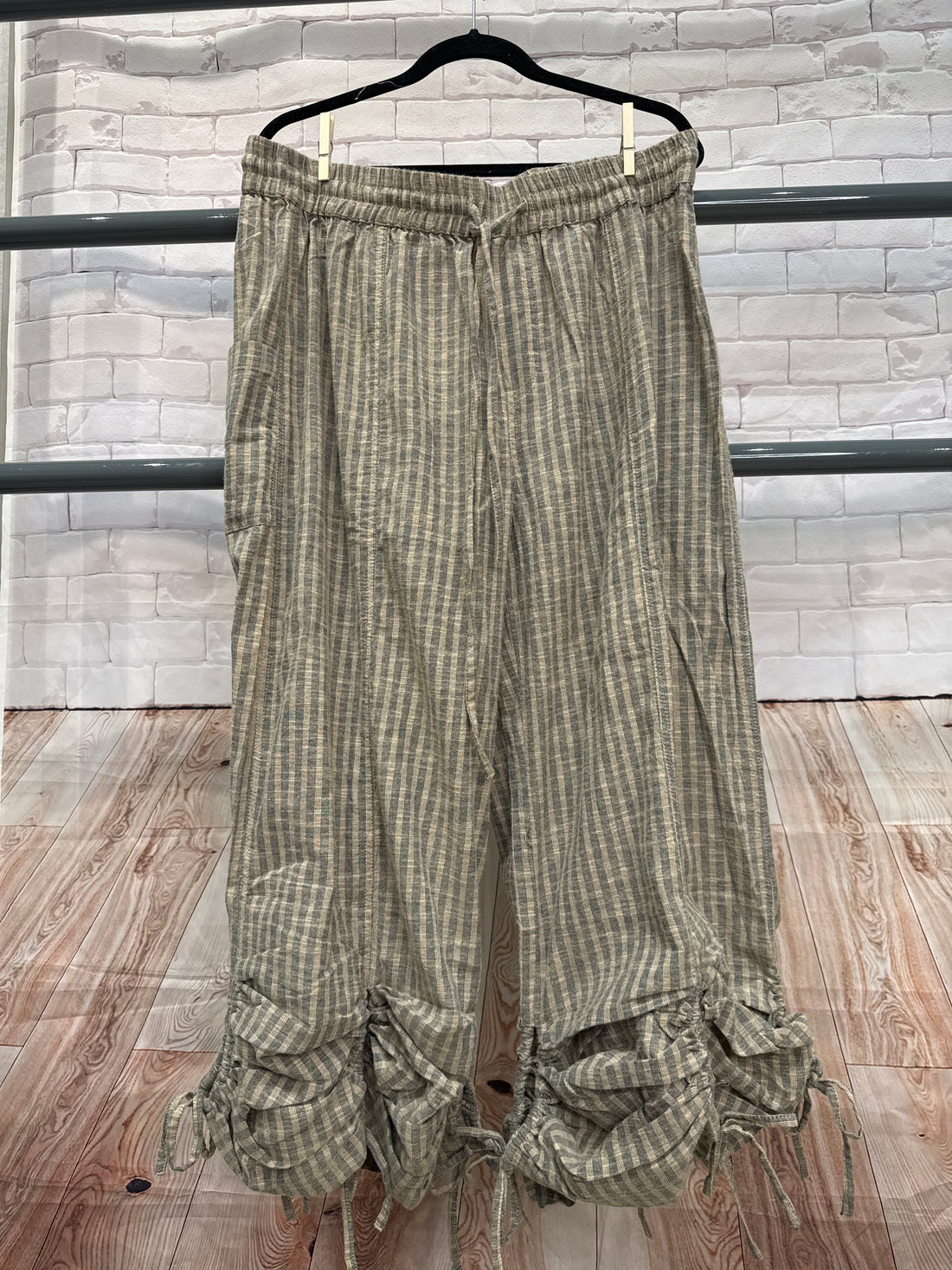 Stripe Peek A Boo Pant