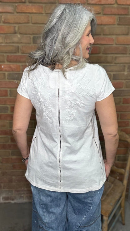 Frida White Embroidery T-Shirt - Vintage Vault Boutique