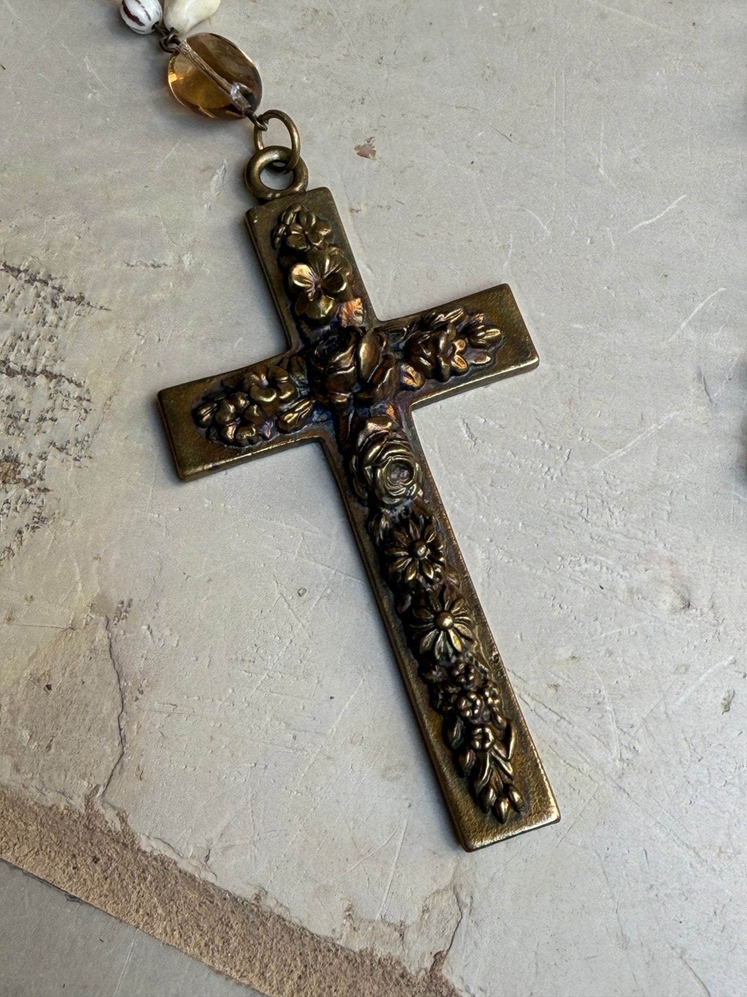 EKD Vintage Pearl Chain Rosary Necklace - Vintage Vault Boutique