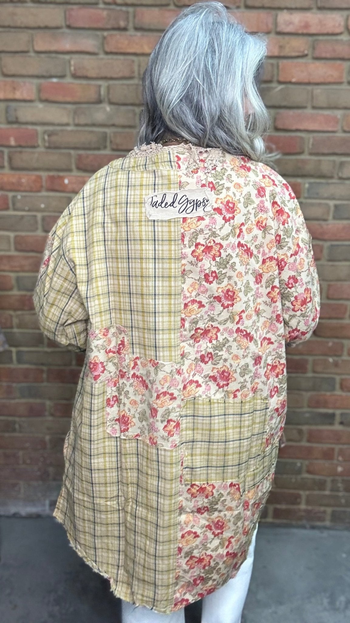 Wildflower Fountain Jacket - Vintage Vault Boutique