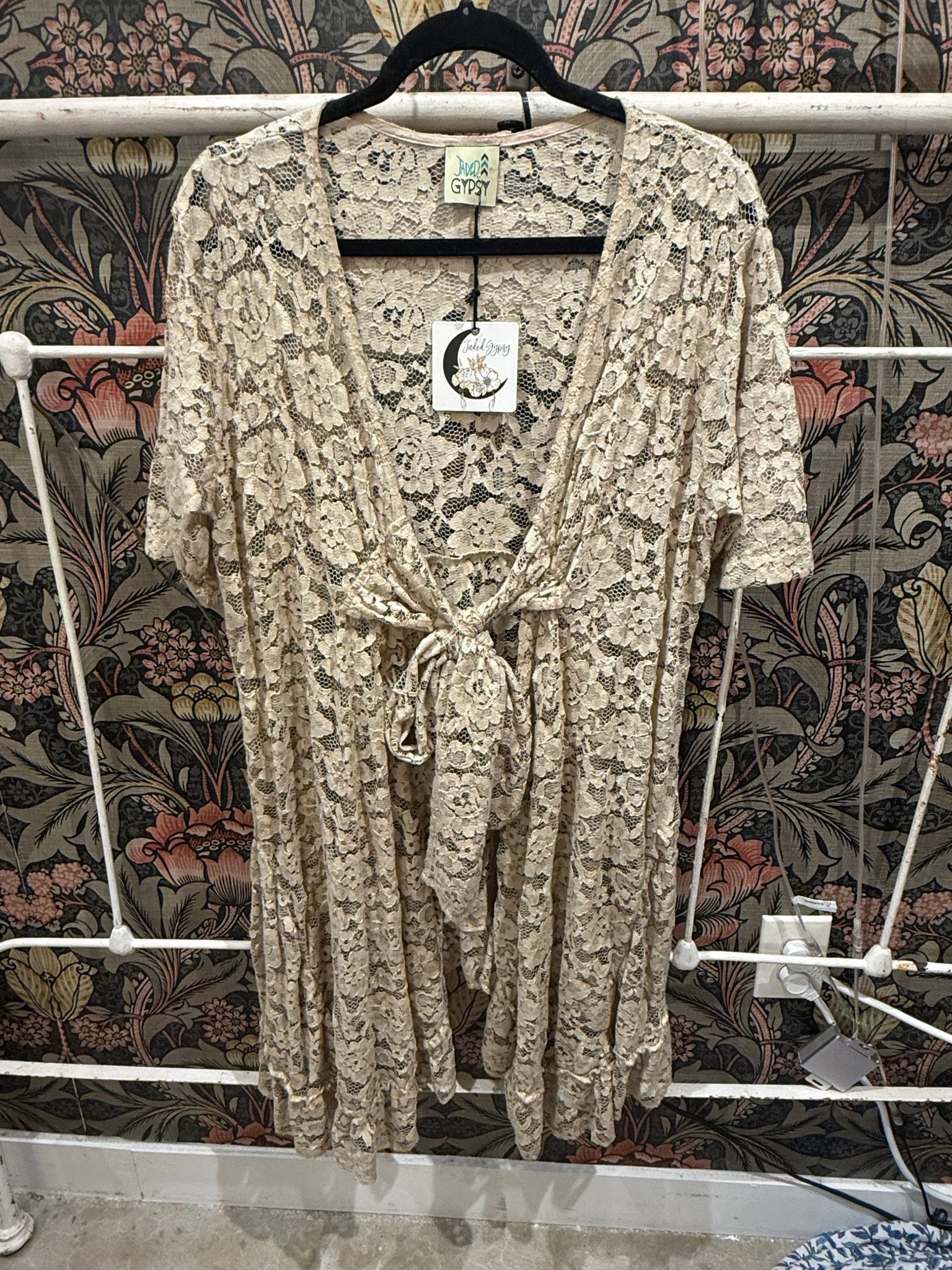 Graceful Walks Jacket - Vintage Vault Boutique