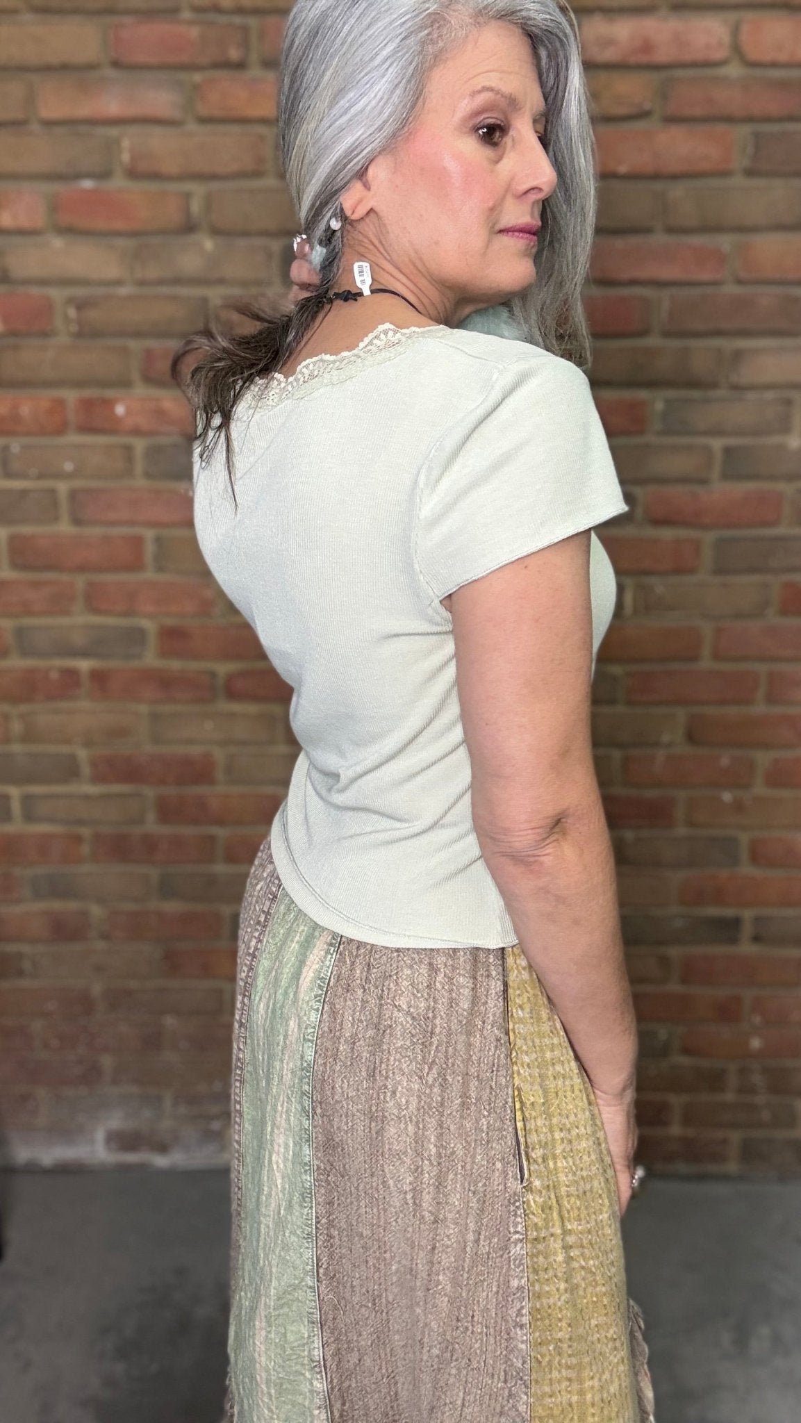 Tea Green Ribbed Short Sleeve Top - Vintage Vault Boutique
