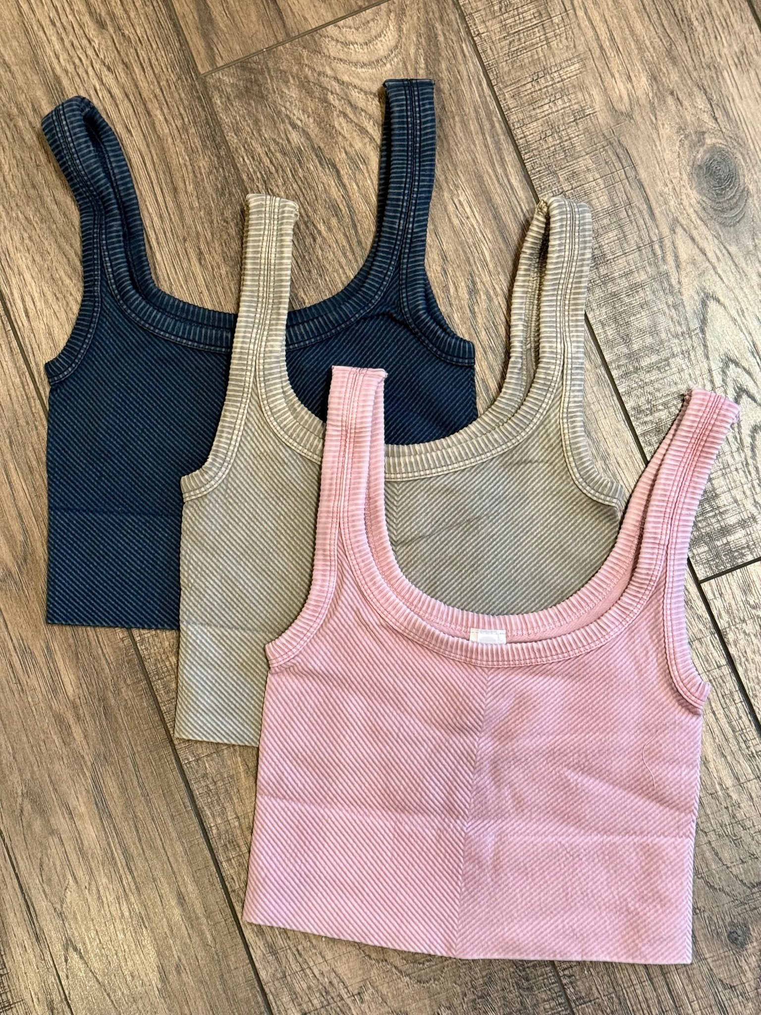 Vintage Chevron Crop Top - Vintage Vault Boutique
