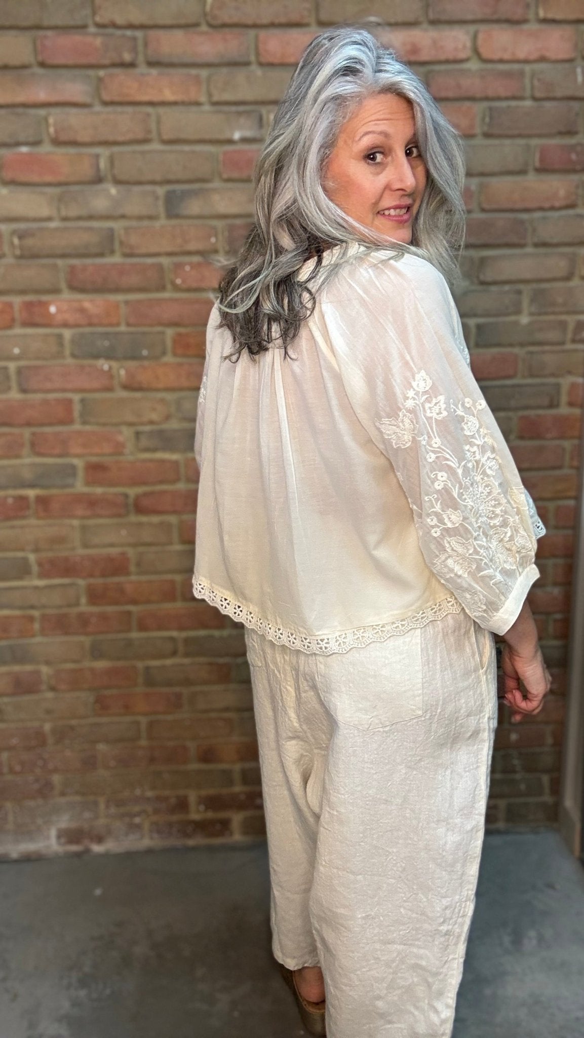 Natural Embroidery Top - Vintage Vault Boutique