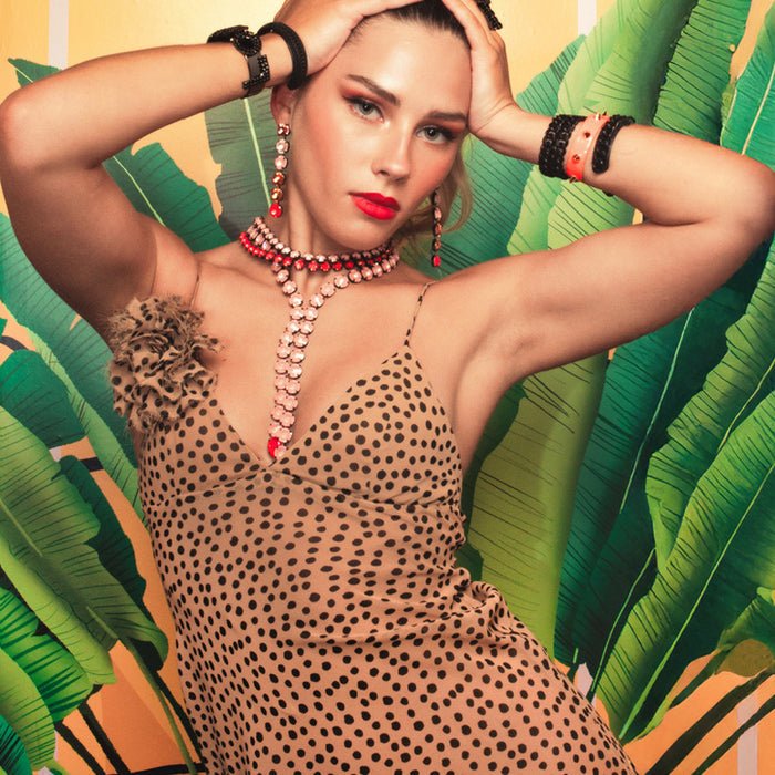 Split Necklace - Smutt/Flamingo Ignite - Vintage Vault Boutique