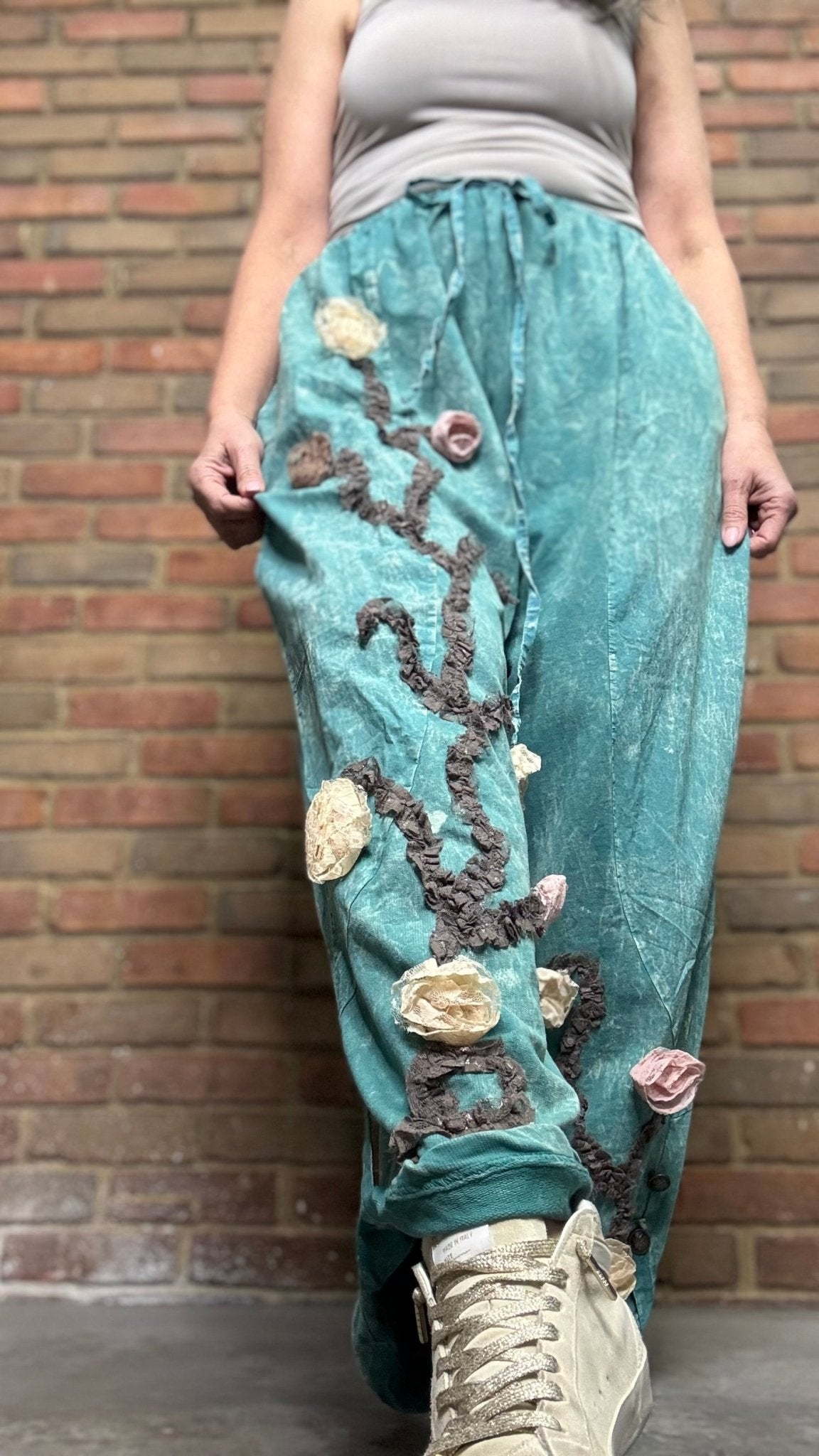 Roses Pant - Vintage Vault Boutique