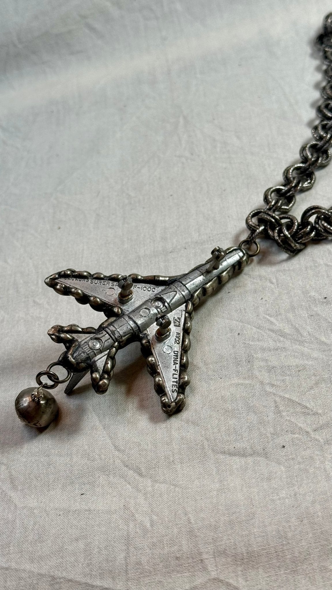 Silver Plane Necklace - Vintage Vault Boutique