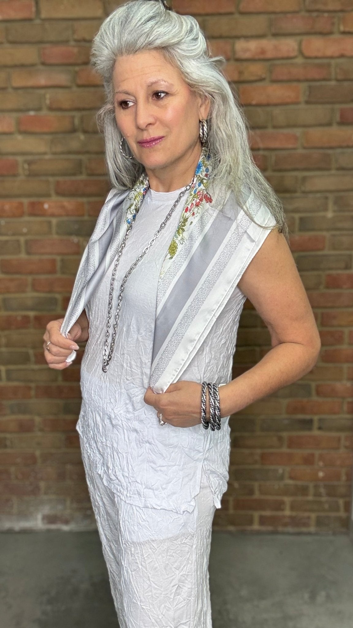 White Crinkle Tank Top - Vintage Vault Boutique