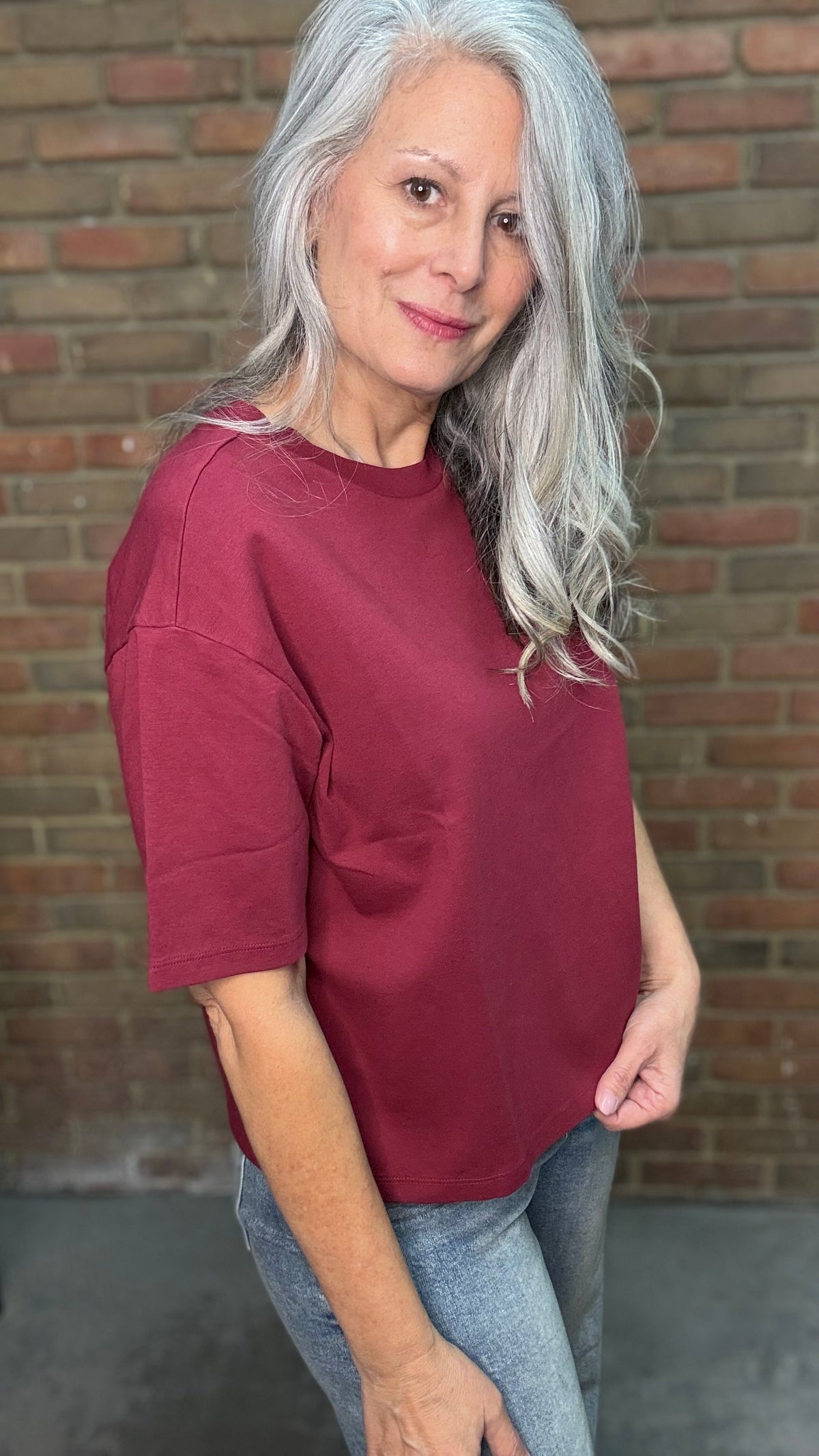 MADDOX -Crop Short Sleeve Tee